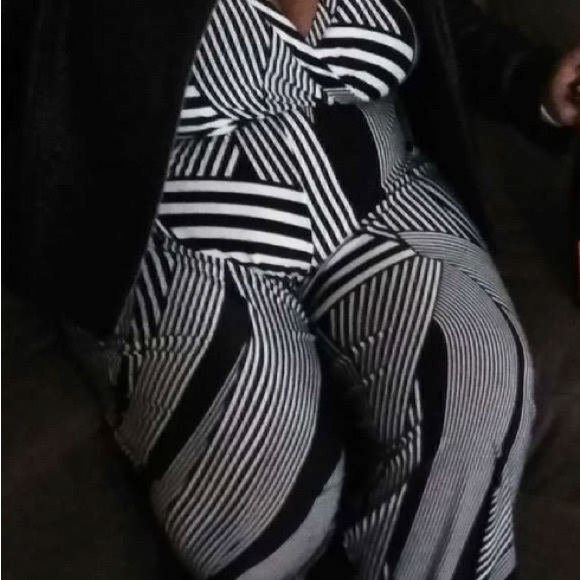 Women’s jumpsuit - Picture 2 of 9